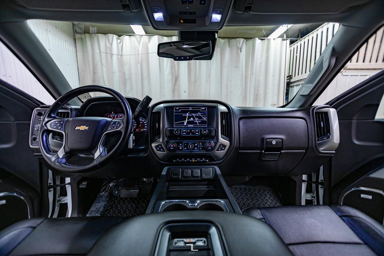 2018 Chevrolet Silverado 1500 4x4 Crew Cab LTZ Z71 Leather Roof Nav BCam Red Deer AB