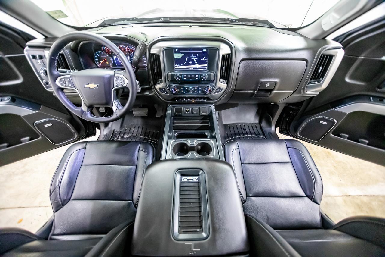 2018 Chevrolet Silverado 1500 4x4 Crew Cab LTZ Z71 Leather Roof Nav Red Deer AB