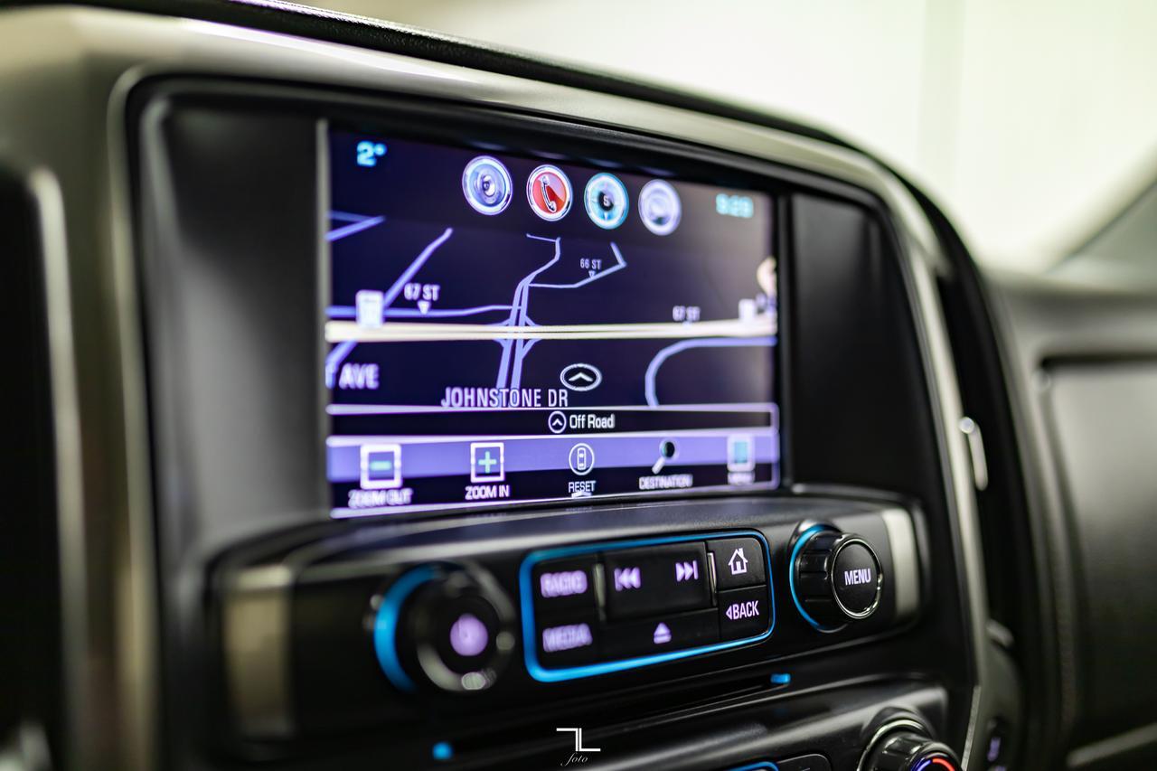 2018 Chevrolet Silverado 1500 4x4 Crew Cab LTZ Z71 Leather Roof Nav Red Deer AB