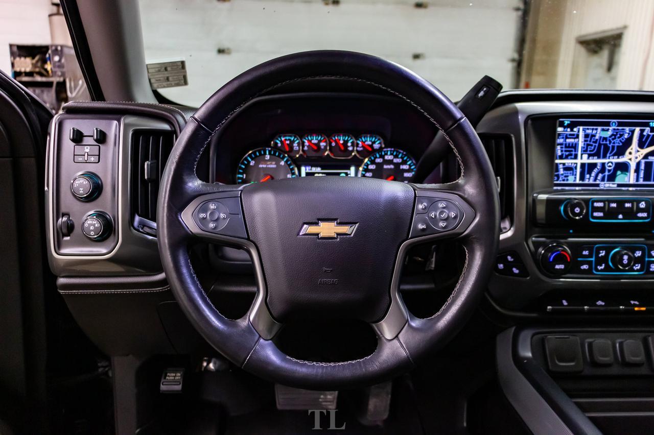 2018 Chevrolet Silverado 1500 4x4 Crew Cab LTZ Z71 Leather Roof Nav Red Deer AB
