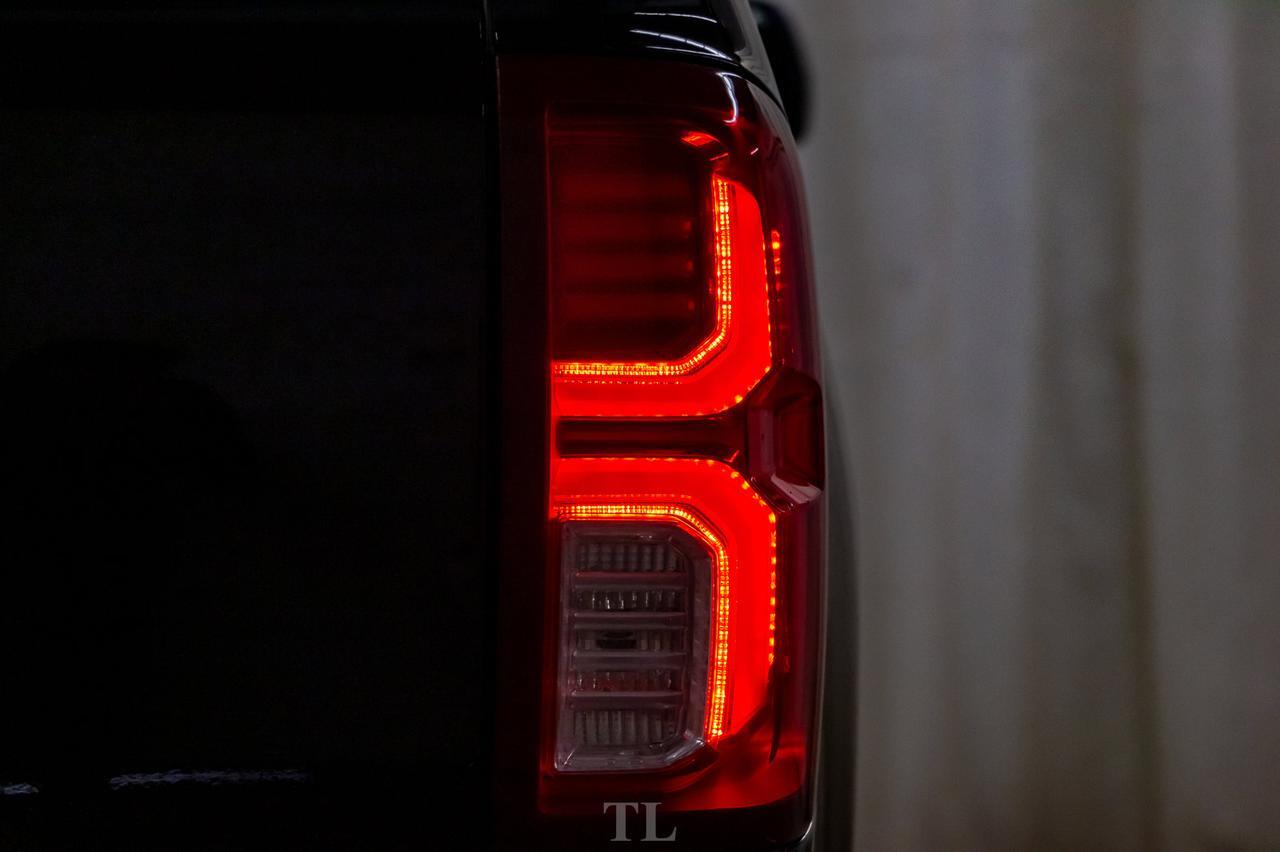 2018 Chevrolet Silverado 1500 4x4 Crew Cab LTZ Z71 Leather Roof Nav Red Deer AB