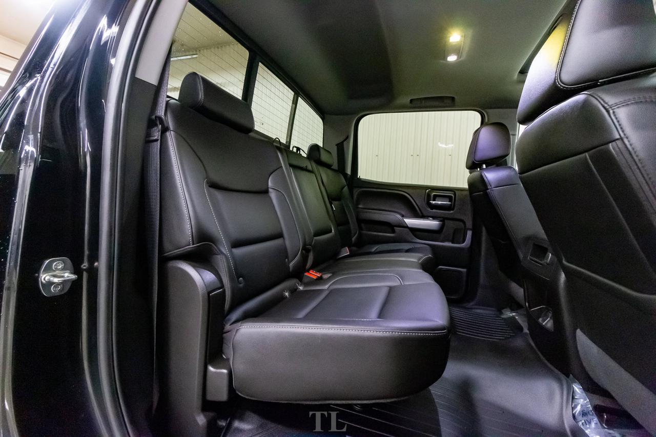 2018 Chevrolet Silverado 1500 4x4 Crew Cab LTZ Z71 Leather Roof Nav Red Deer AB