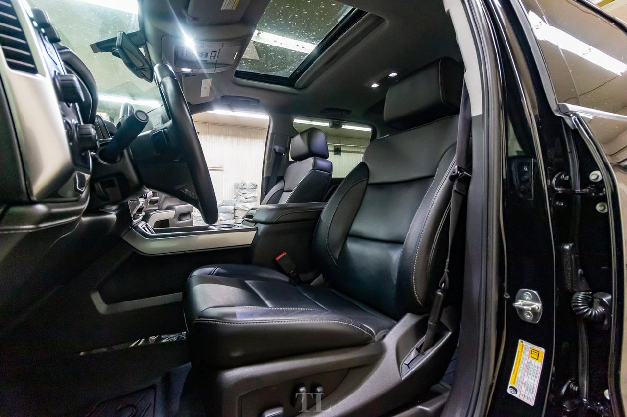 2018 Chevrolet Silverado 1500 4x4 Crew Cab LTZ Z71 Leather Roof Nav Red Deer AB