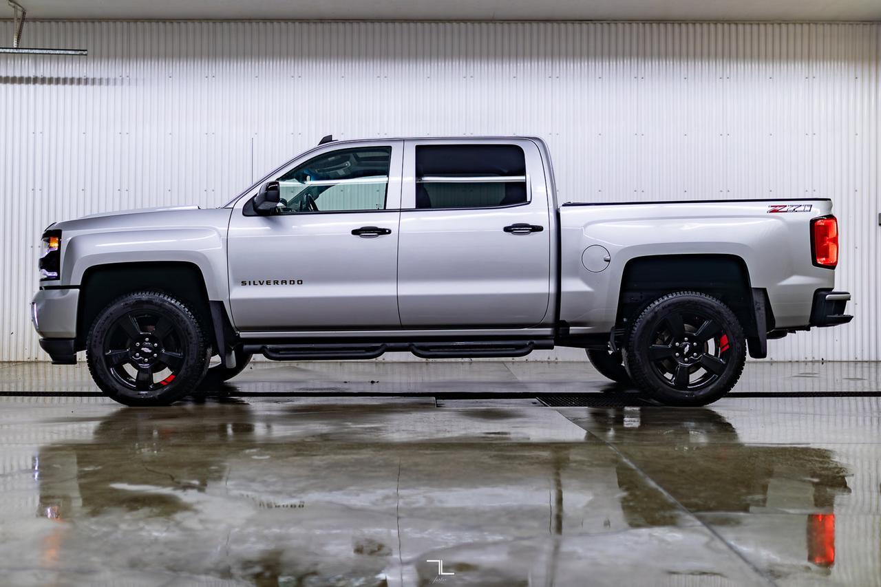 2018 Chevrolet Silverado 1500 4x4 Crew Cab LTZ Z71 Leather Roof Nav Red Deer AB