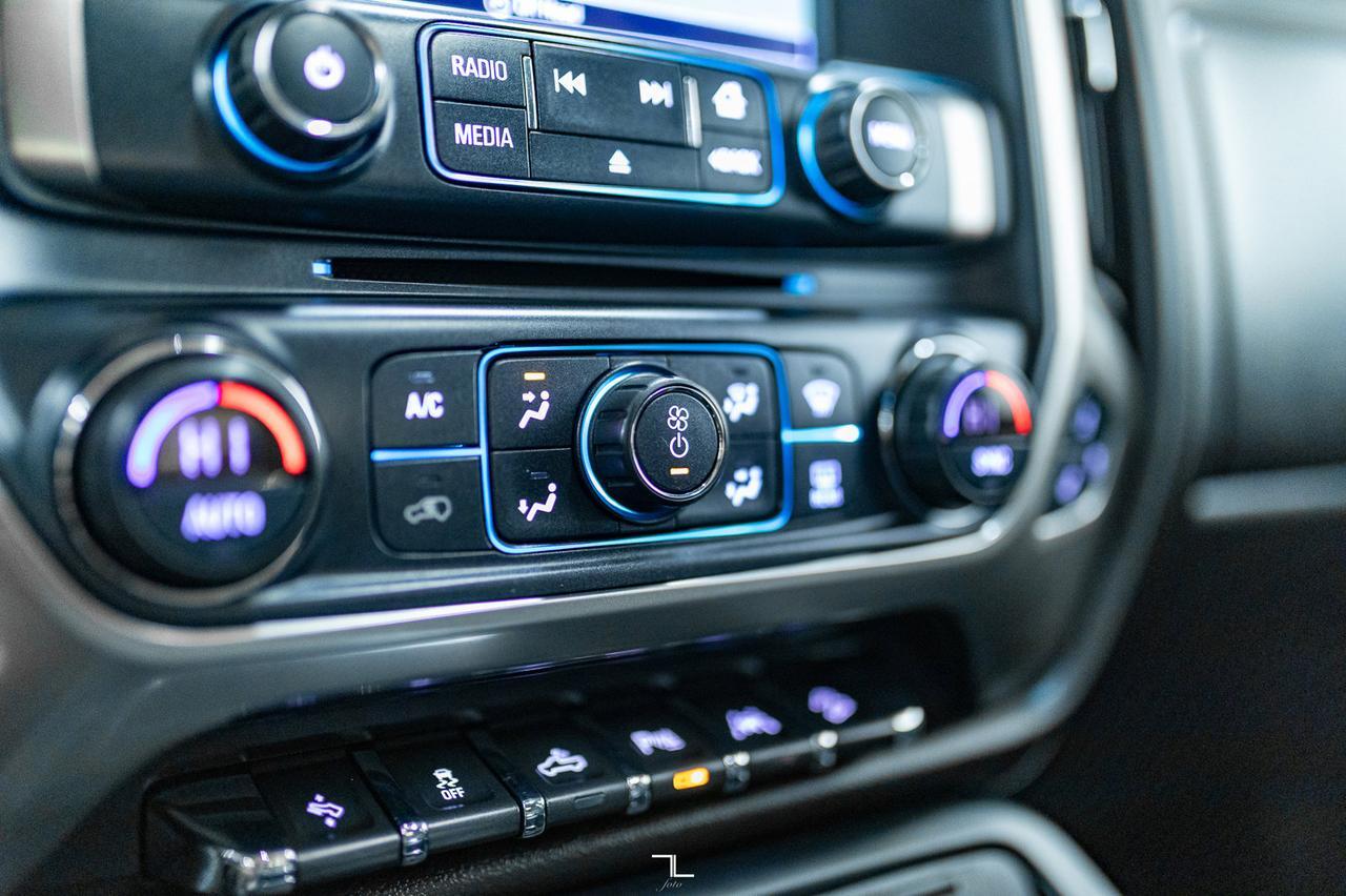 2018 Chevrolet Silverado 1500 4x4 Crew Cab LTZ Z71 Leather Roof Nav Red Deer AB