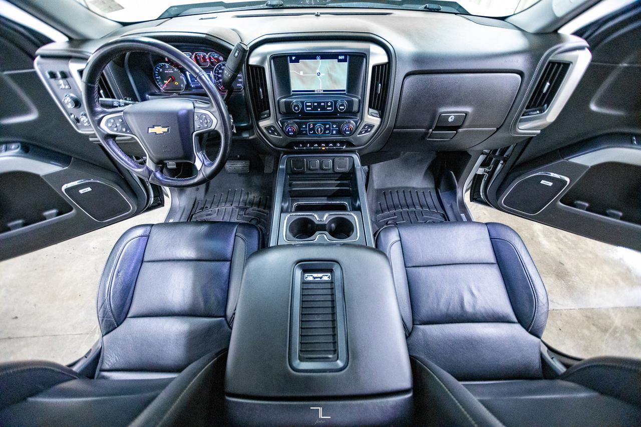 2018 Chevrolet Silverado 1500 4x4 Crew Cab LTZ Z71 Leather Roof Nav Red Deer AB