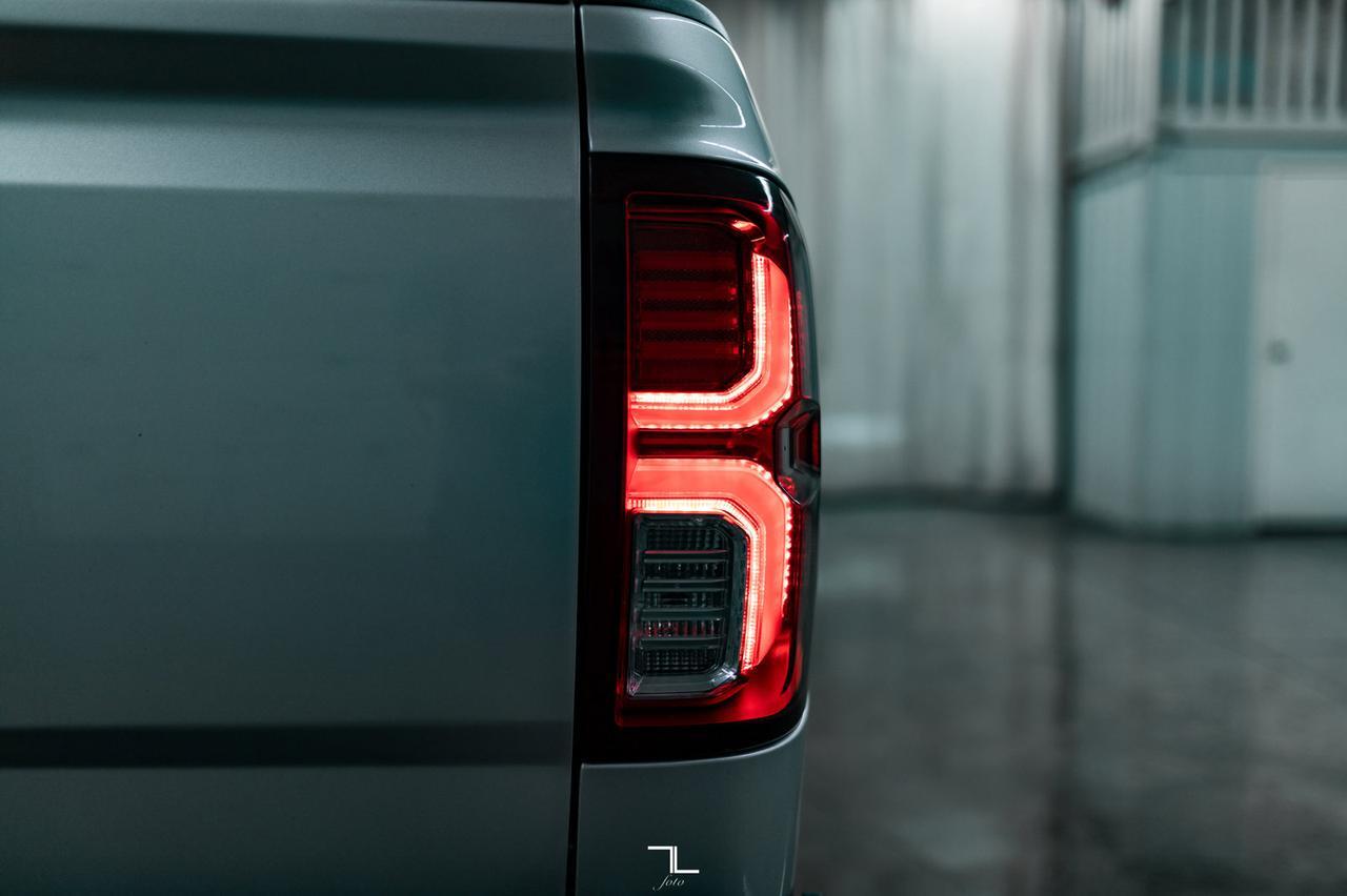 2018 Chevrolet Silverado 1500 4x4 Crew Cab LTZ Z71 Leather Roof Nav Red Deer AB