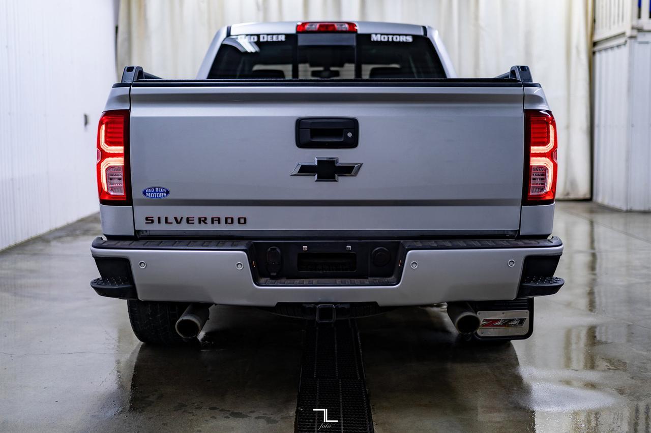 2018 Chevrolet Silverado 1500 4x4 Crew Cab LTZ Z71 Leather Roof Nav Red Deer AB