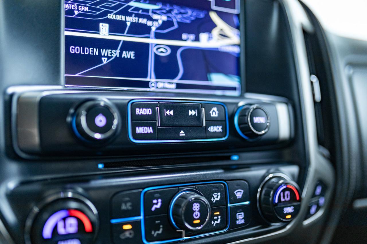 2018 Chevrolet Silverado 1500 4x4 Crew Cab LTZ Z71 Leather Roof Nav Red Deer AB