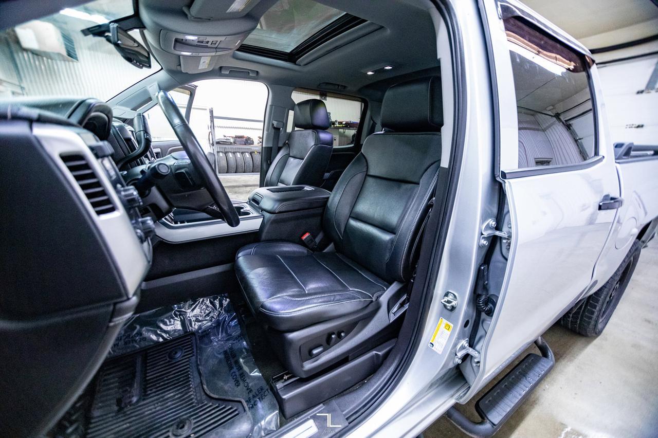 2018 Chevrolet Silverado 1500 4x4 Crew Cab LTZ Z71 Leather Roof Nav Red Deer AB