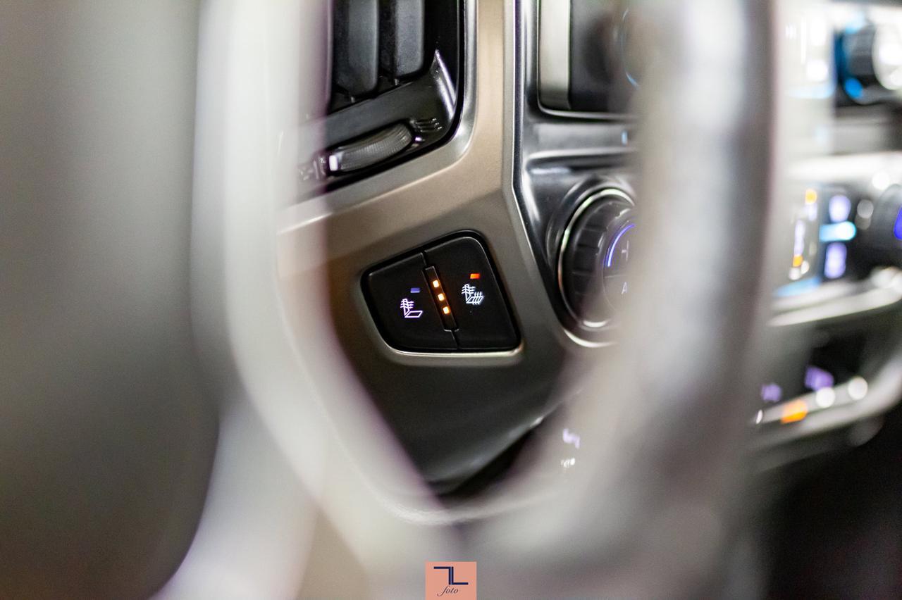 2018 Chevrolet Silverado 1500 4x4 Crew Cab LTZ Z71 Longbox Leather Roof BCam Red Deer AB