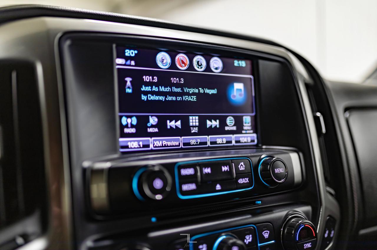 2018 Chevrolet Silverado 1500 4x4 Crew Cab LTZ Z71 Real Tree Edition Red Deer AB