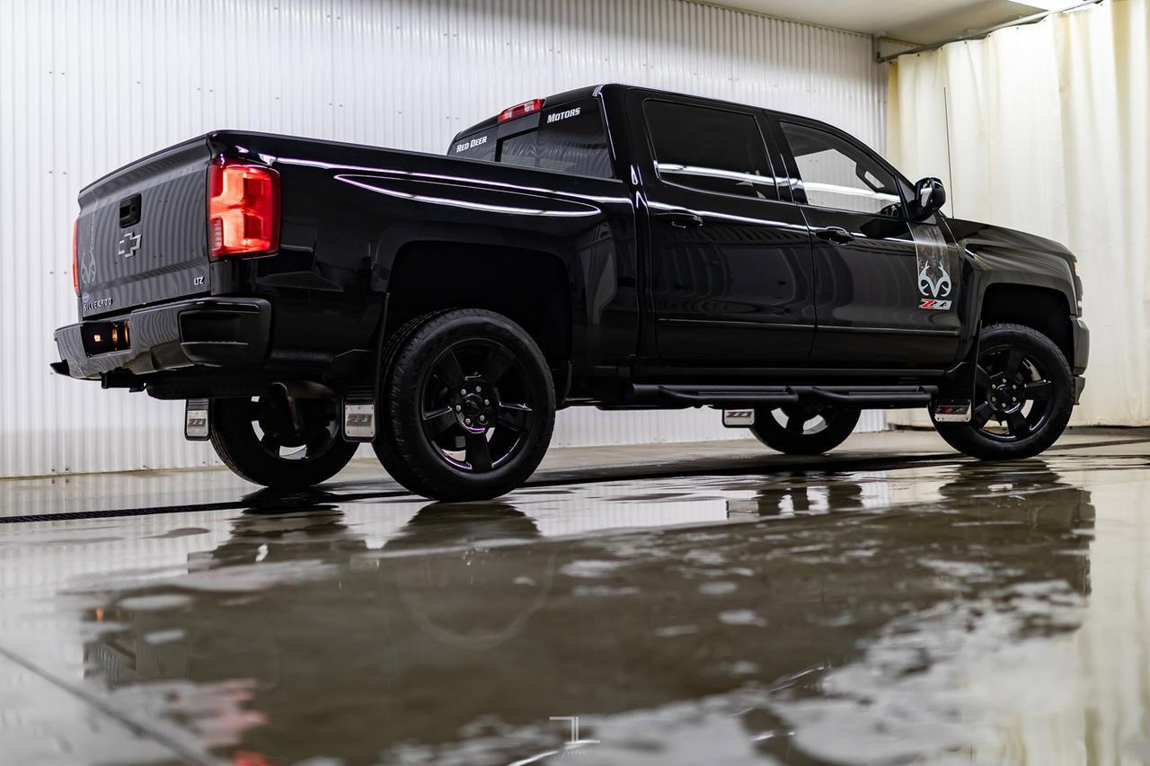 2018 Chevrolet Silverado 1500 4x4 Crew Cab LTZ Z71 Real Tree Edition Red Deer AB