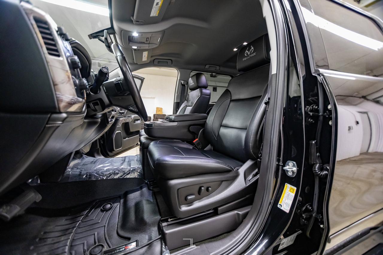 2018 Chevrolet Silverado 1500 4x4 Crew Cab LTZ Z71 Real Tree Edition Red Deer AB