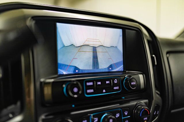 2018 Chevrolet Silverado 1500 4x4 Crew Cab LTZ Z71 Real Tree Edition Red Deer AB