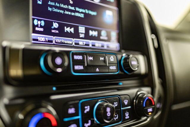 2018 Chevrolet Silverado 1500 4x4 Crew Cab LTZ Z71 Real Tree Edition Red Deer AB