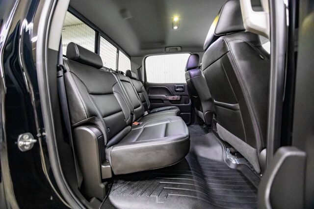 2018 Chevrolet Silverado 1500 4x4 Crew Cab LTZ Z71 Real Tree Edition Red Deer AB