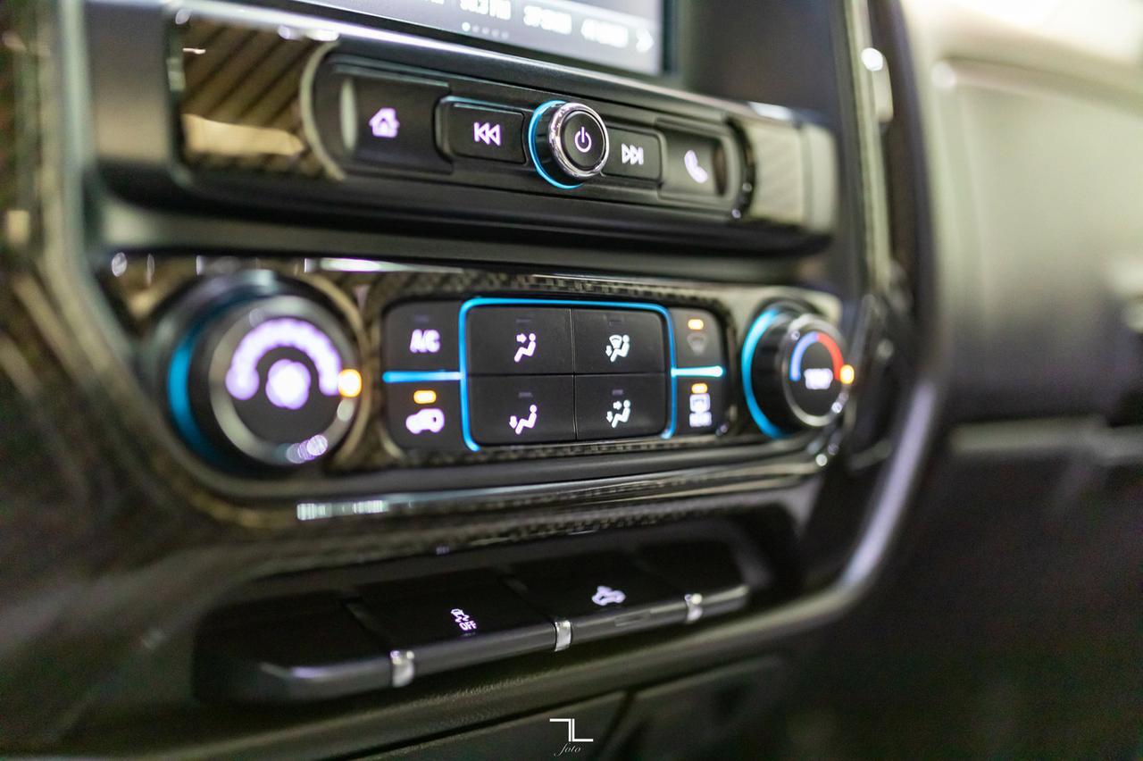 2018 Chevrolet Silverado 1500 4x4 Double Cab Custom BCam Red Deer AB