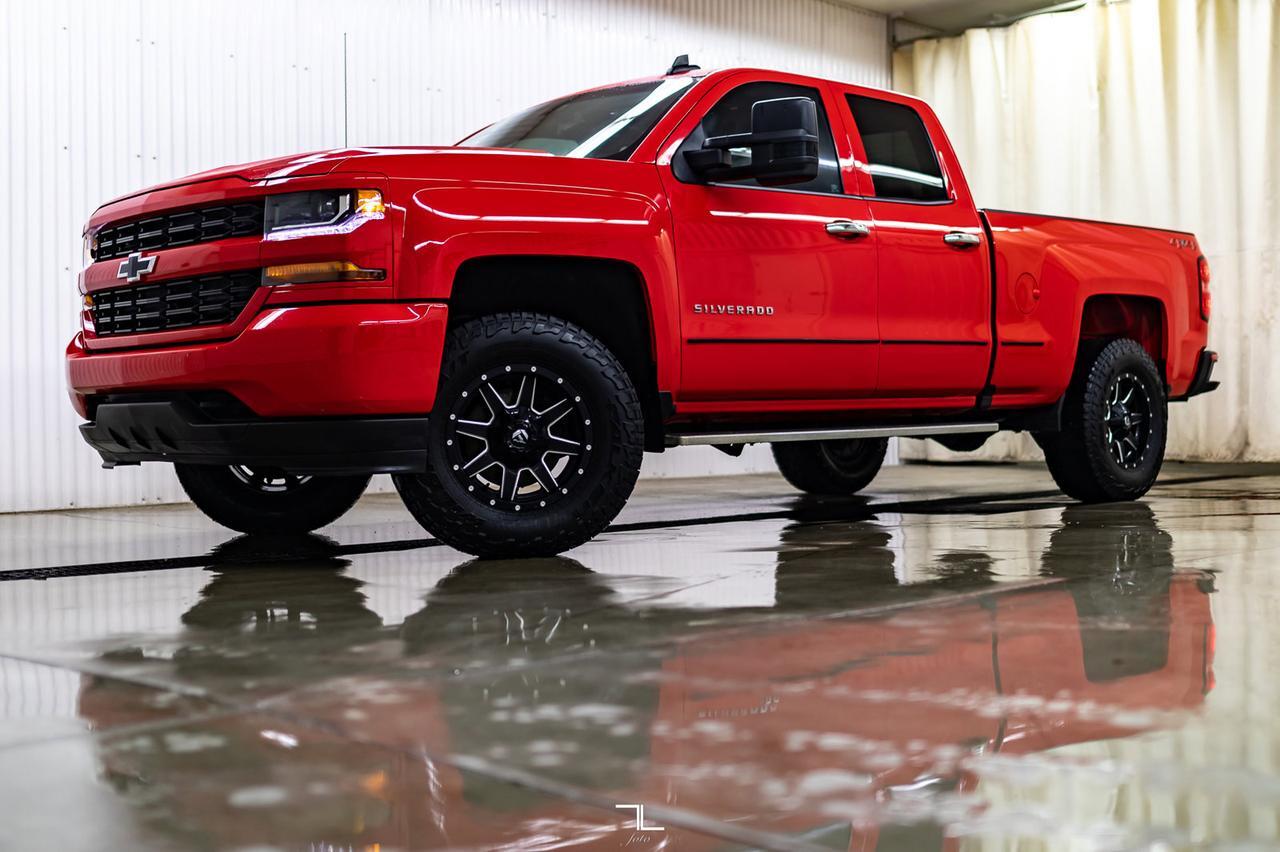 2018 Chevrolet Silverado 1500 4x4 Double Cab Custom BCam Red Deer AB