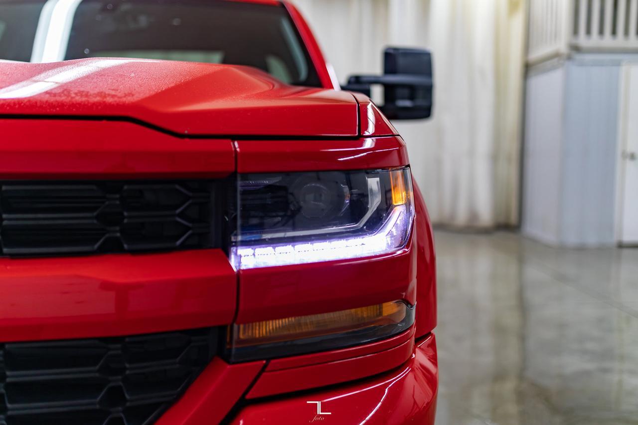 2018 Chevrolet Silverado 1500 4x4 Double Cab Custom BCam Red Deer AB