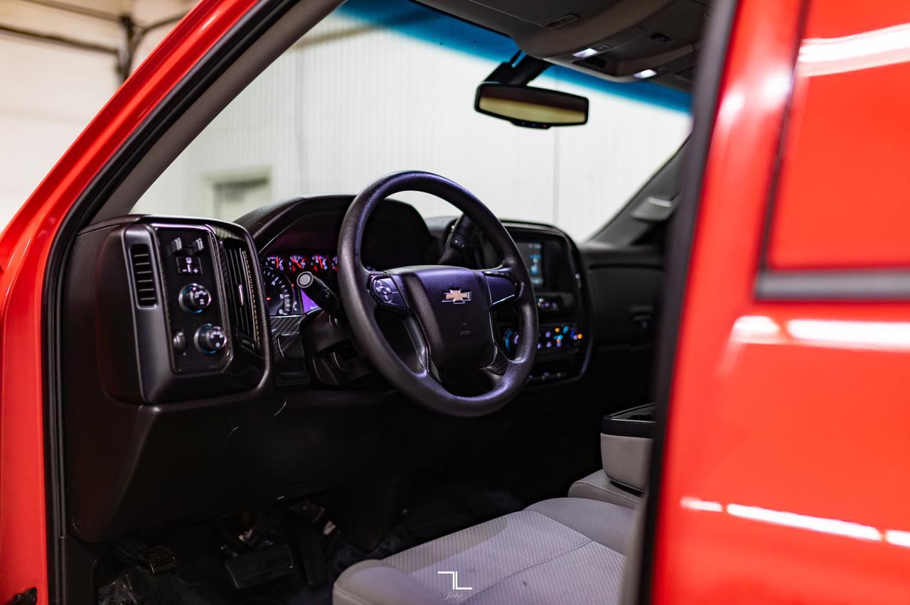 2018 Chevrolet Silverado 1500 4x4 Double Cab Custom BCam Red Deer AB