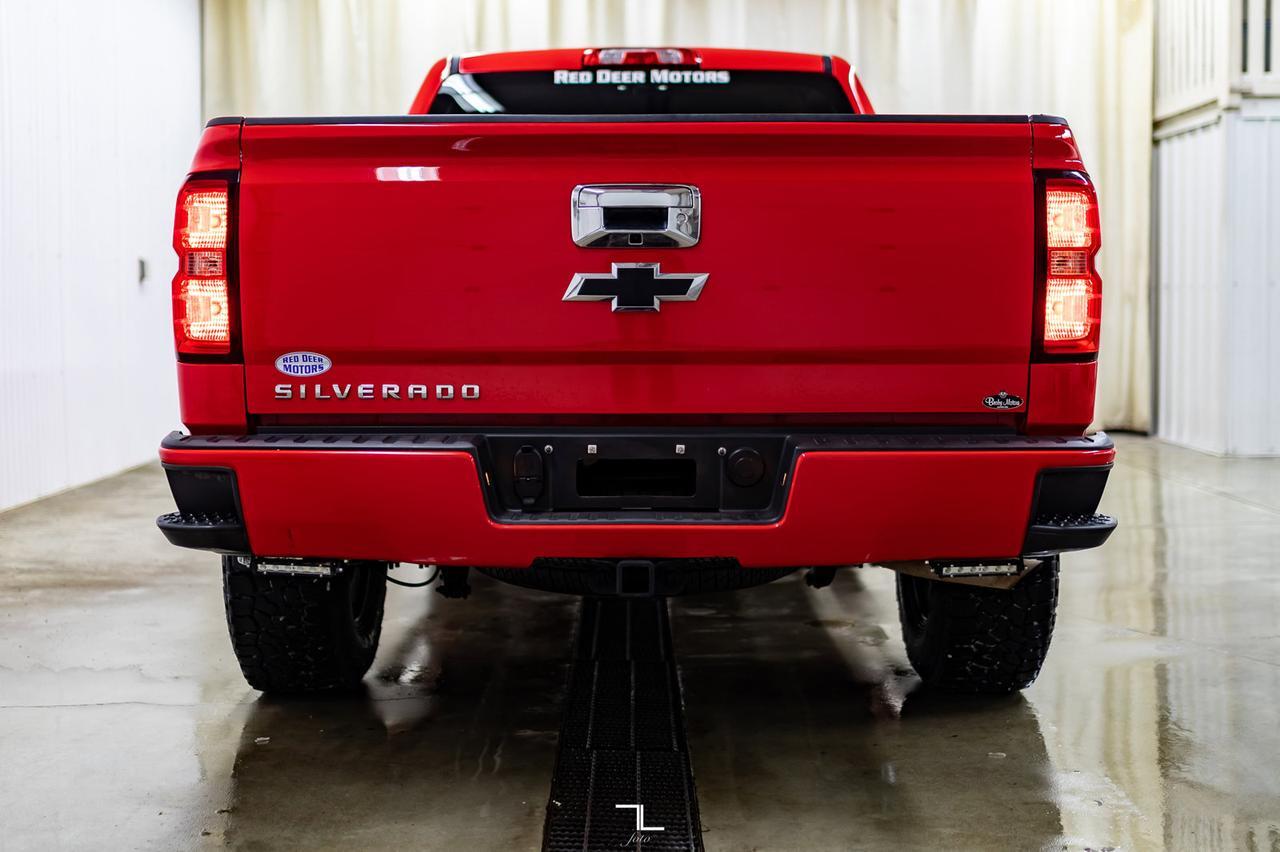 2018 Chevrolet Silverado 1500 4x4 Double Cab Custom BCam Red Deer AB