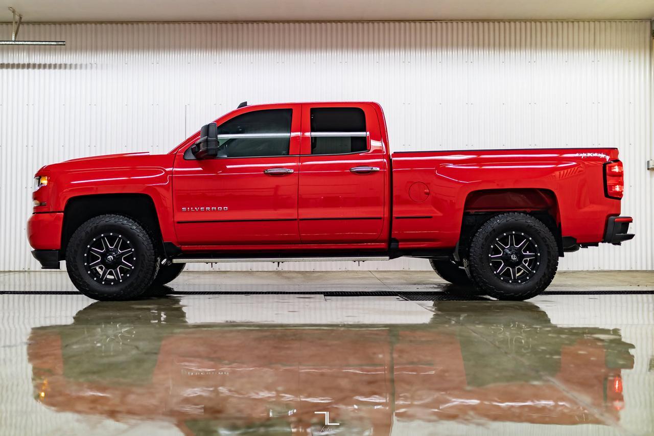 2018 Chevrolet Silverado 1500 4x4 Double Cab Custom BCam Red Deer AB