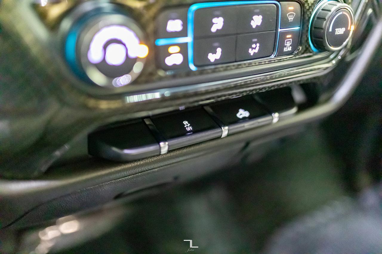 2018 Chevrolet Silverado 1500 4x4 Double Cab Custom BCam Red Deer AB