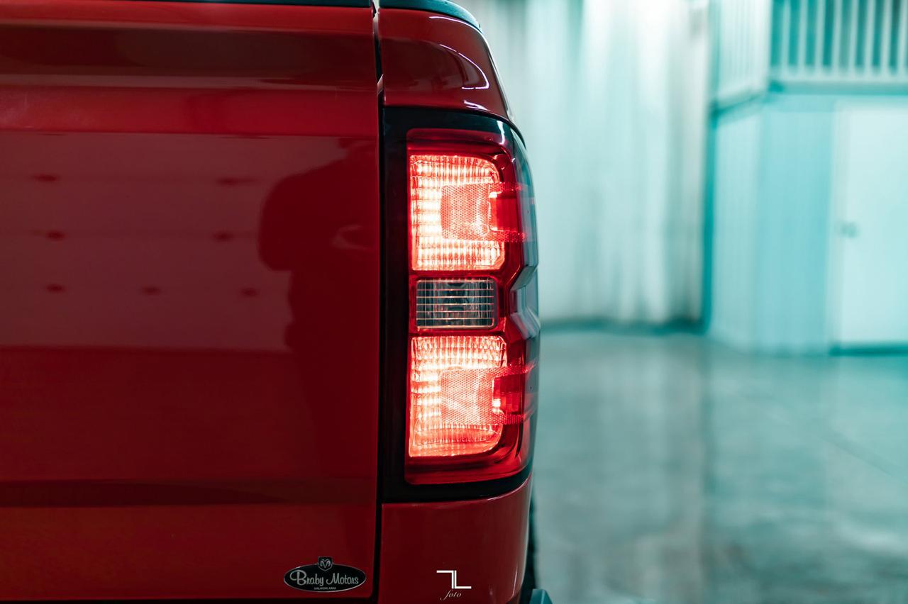 2018 Chevrolet Silverado 1500 4x4 Double Cab Custom BCam Red Deer AB