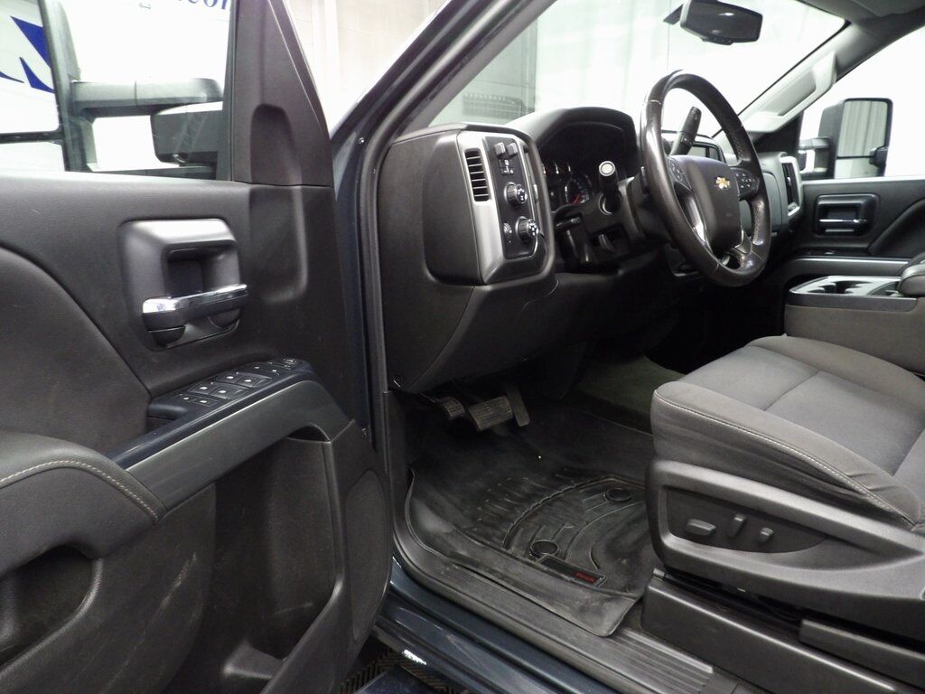 2018 Chevrolet Silverado 1500 4x4 Double Cab LT Fond du Lac WI