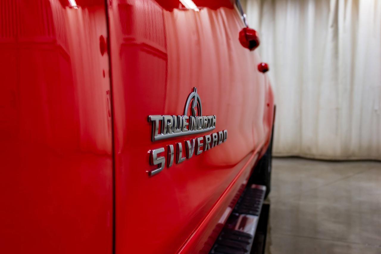 2018 Chevrolet Silverado 1500 4x4 Double Cab LT True North Edition Red Deer AB