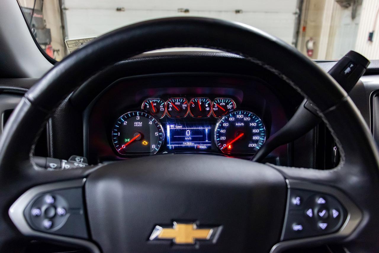 2018 Chevrolet Silverado 1500 4x4 Double Cab LT True North Edition Red Deer AB