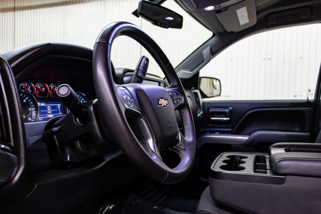 2018 Chevrolet Silverado 1500 4x4 Double Cab LT True North Edition Red Deer AB