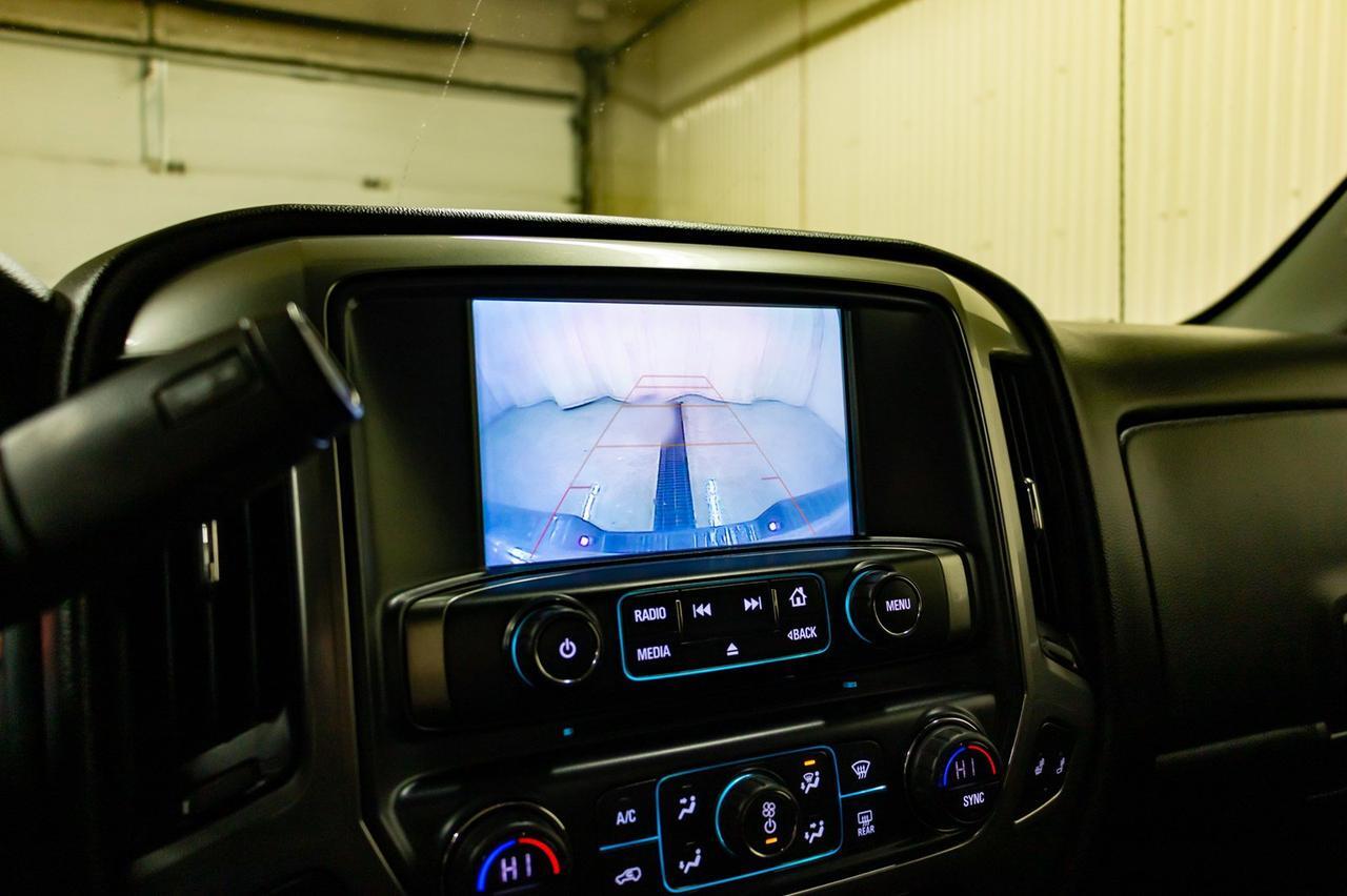 2018 Chevrolet Silverado 1500 4x4 Double Cab LT Z71 BCam Red Deer AB