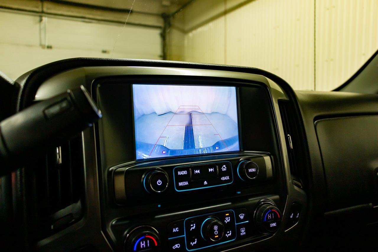2018 Chevrolet Silverado 1500 4x4 Double Cab LT Z71 BCam Red Deer AB