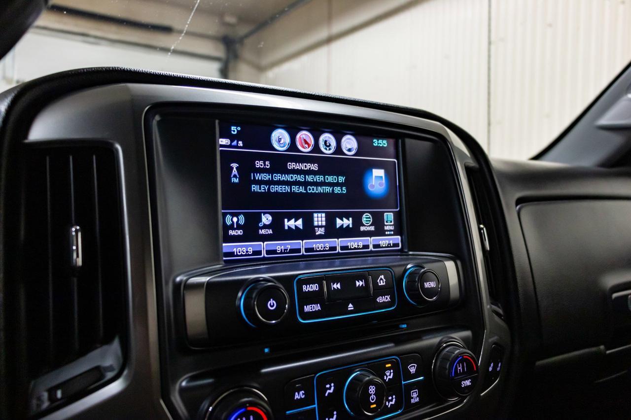 2018 Chevrolet Silverado 1500 4x4 Double Cab LT Z71 BCam Red Deer AB