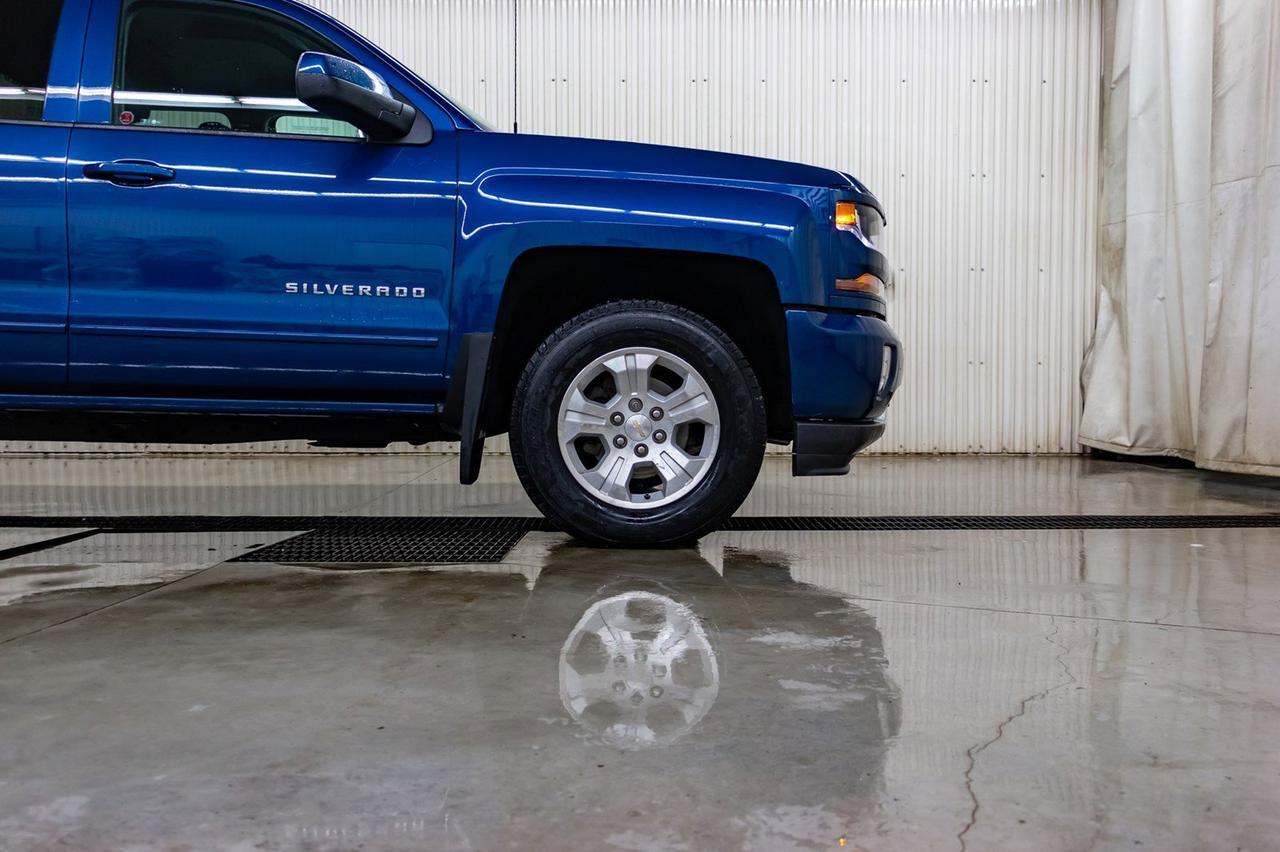 2018 Chevrolet Silverado 1500 4x4 Double Cab LT Z71 BCam Red Deer AB