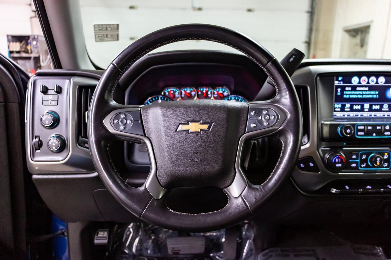 2018 Chevrolet Silverado 1500 4x4 Double Cab LT Z71 BCam Red Deer AB
