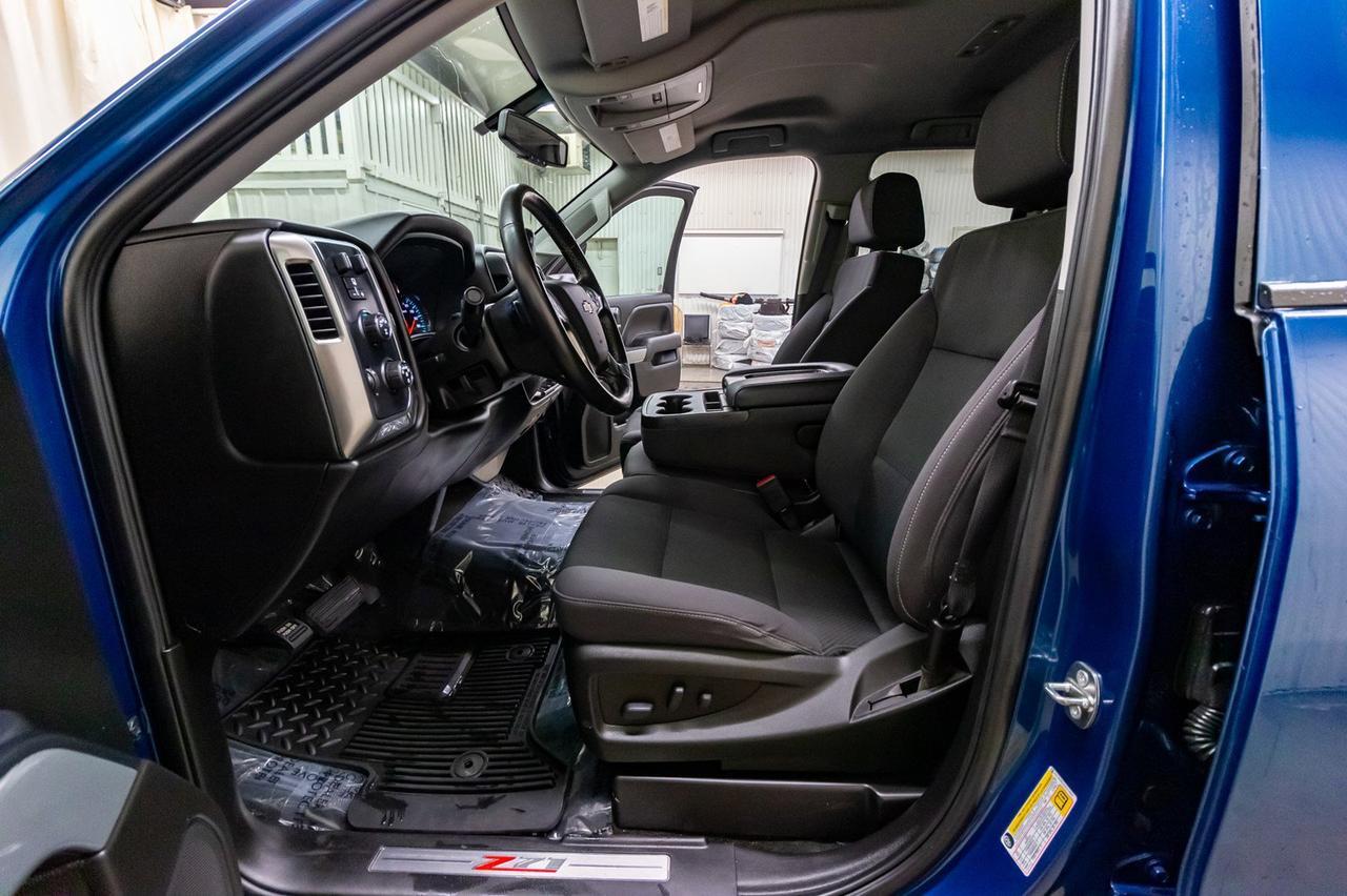 2018 Chevrolet Silverado 1500 4x4 Double Cab LT Z71 BCam Red Deer AB