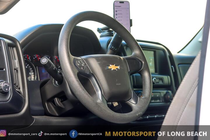 2018 Chevrolet Silverado 1500 Crew Cab Custom Pickup 4D 5 3/4 ft Long Beach CA 2018 Chevrolet Silverado 1500 Crew Cab Custom Pickup 4D 5 3/4 ft Long Beach CA