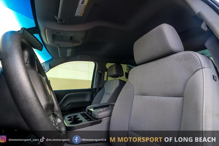 2018 Chevrolet Silverado 1500 Crew Cab Custom Pickup 4D 5 3/4 ft Long Beach CA 2018 Chevrolet Silverado 1500 Crew Cab Custom Pickup 4D 5 3/4 ft Long Beach CA
