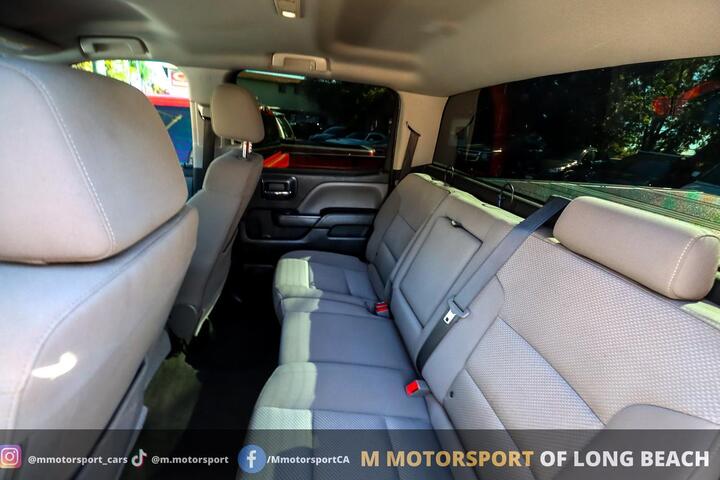 2018 Chevrolet Silverado 1500 Crew Cab Custom Pickup 4D 5 3/4 ft Long Beach CA 2018 Chevrolet Silverado 1500 Crew Cab Custom Pickup 4D 5 3/4 ft Long Beach CA