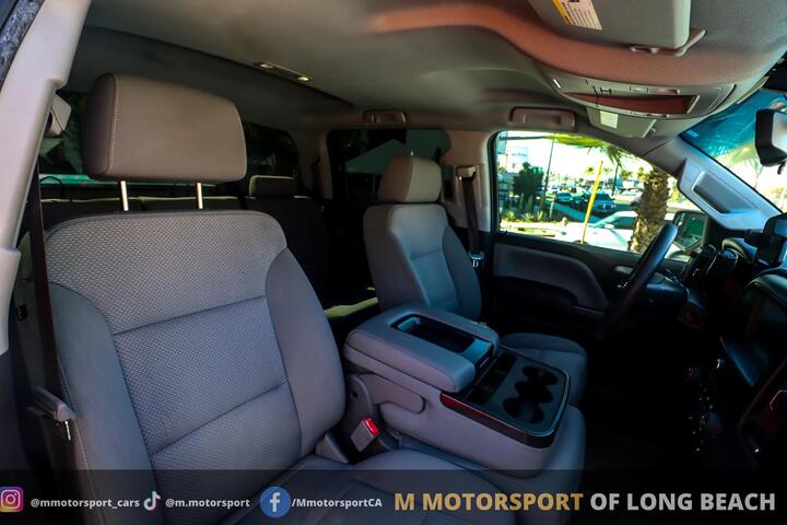2018 Chevrolet Silverado 1500 Crew Cab Custom Pickup 4D 5 3/4 ft Long Beach CA 2018 Chevrolet Silverado 1500 Crew Cab Custom Pickup 4D 5 3/4 ft Long Beach CA