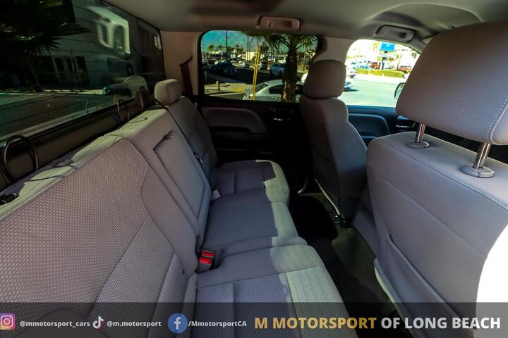 2018 Chevrolet Silverado 1500 Crew Cab Custom Pickup 4D 5 3/4 ft Long Beach CA 2018 Chevrolet Silverado 1500 Crew Cab Custom Pickup 4D 5 3/4 ft Long Beach CA