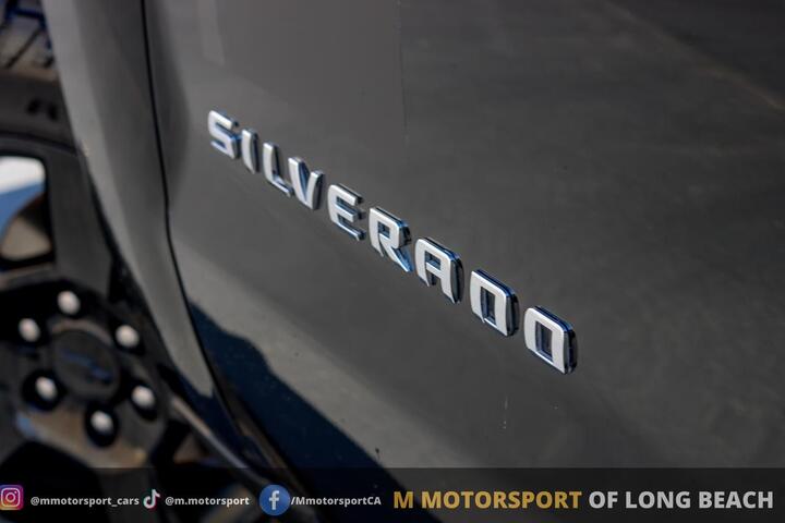 2018 Chevrolet Silverado 1500 Crew Cab Custom Pickup 4D 5 3/4 ft Long Beach CA
