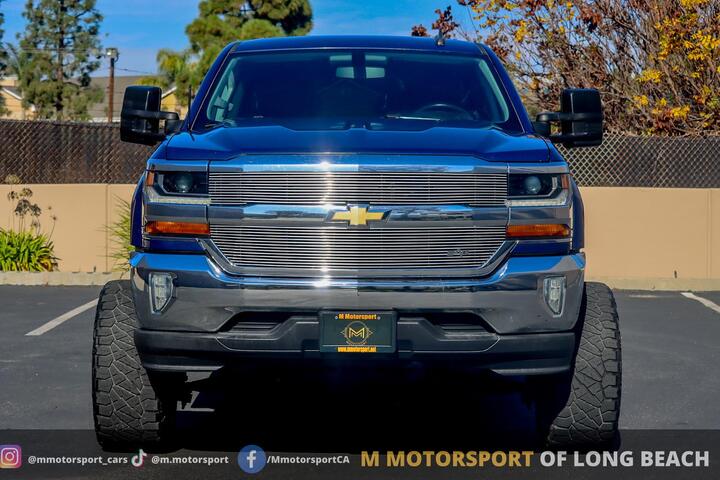 2018 Chevrolet Silverado 1500 Crew Cab LT Pickup 4D 5 3/4 ft Long Beach CA