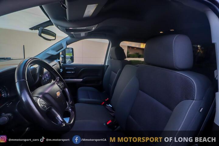 2018 Chevrolet Silverado 1500 Crew Cab LT Pickup 4D 5 3/4 ft Long Beach CA