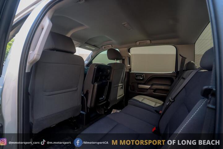 2018 Chevrolet Silverado 1500 Crew Cab LT Pickup 4D 5 3/4 ft Long Beach CA