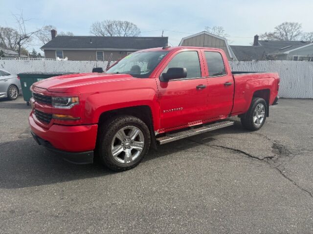 2018 Chevrolet Silverado 1500 Custom