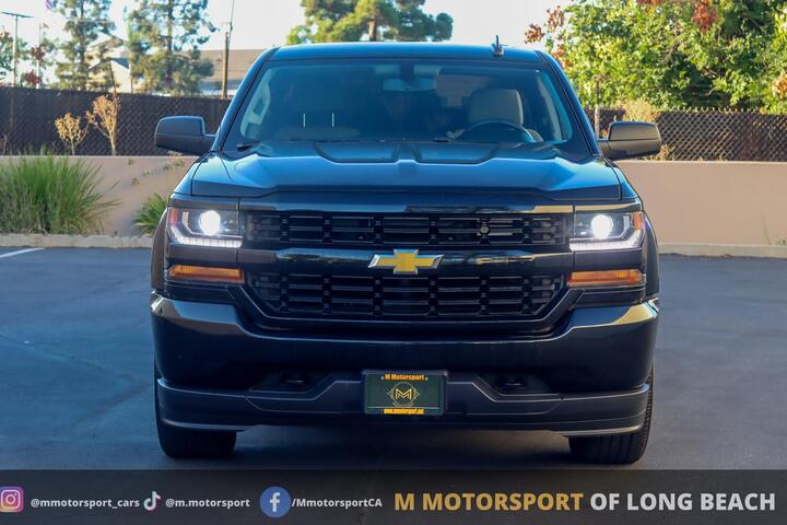 2018 Chevrolet Silverado 1500 Double Cab Custom Pickup 4D 6 1/2 ft Long Beach CA